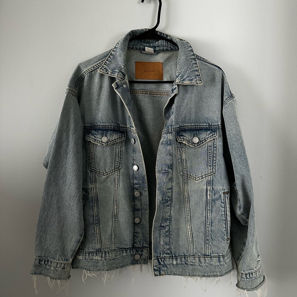 H&M oversized denim jacket XS